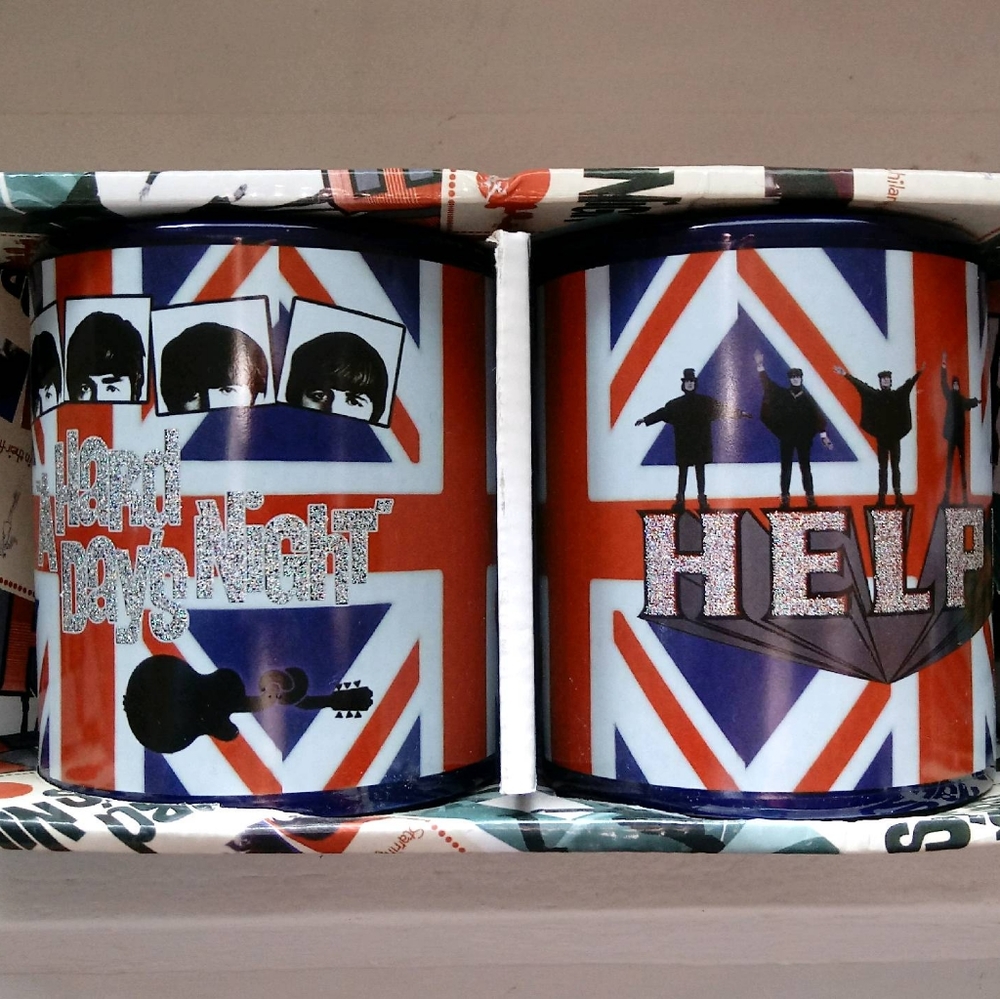 Beatles 'Help!' mug set